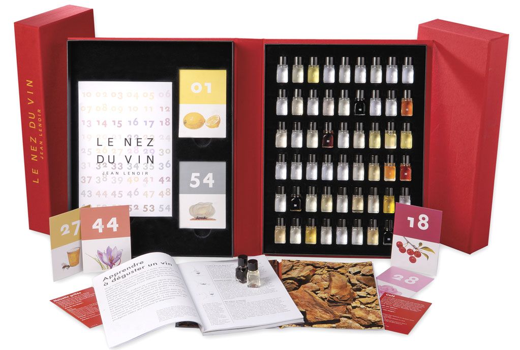 Le Nez du Vin Wine 54 Aroma Essence Kit 