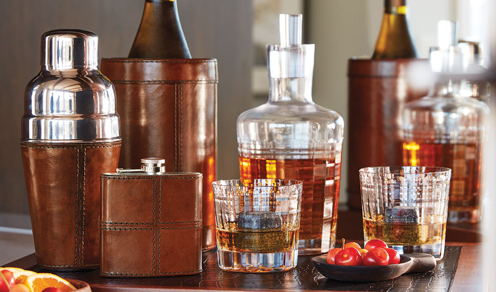 Brown Leather Barware and Whisky Set